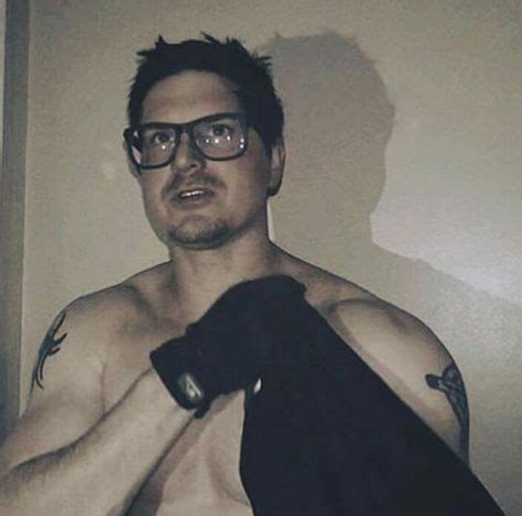 Zak bagans shirtless - Jan 20, 2012 · We’re Loving Zak Bagans’ Shirtless ‘Ghost Adventures’ – Hunk of the Day [PICTURES] Coco DeWitt Published: January 20, 2012. We ain’t scared of no ghosts, not as long as Zak Bagans is by our side, anyways. This leading man on ‘ Ghost Adventures ‘ tracks phantoms down on a regular basis and knows how to keep his cool after dark. 